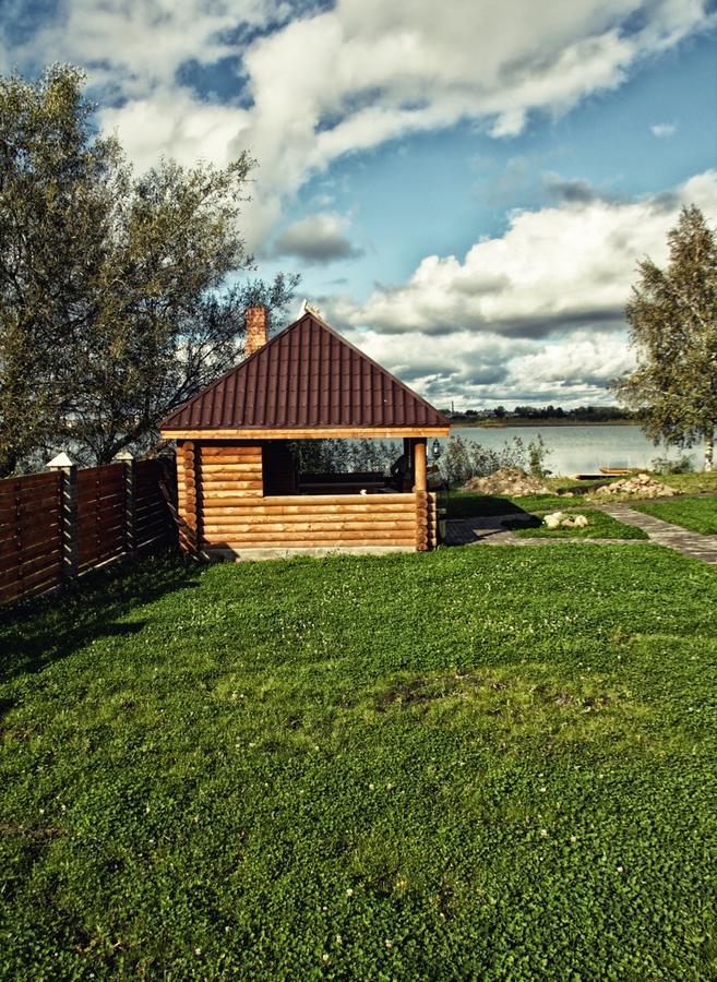 Hotel Falvarak Braslaw Buitenkant foto