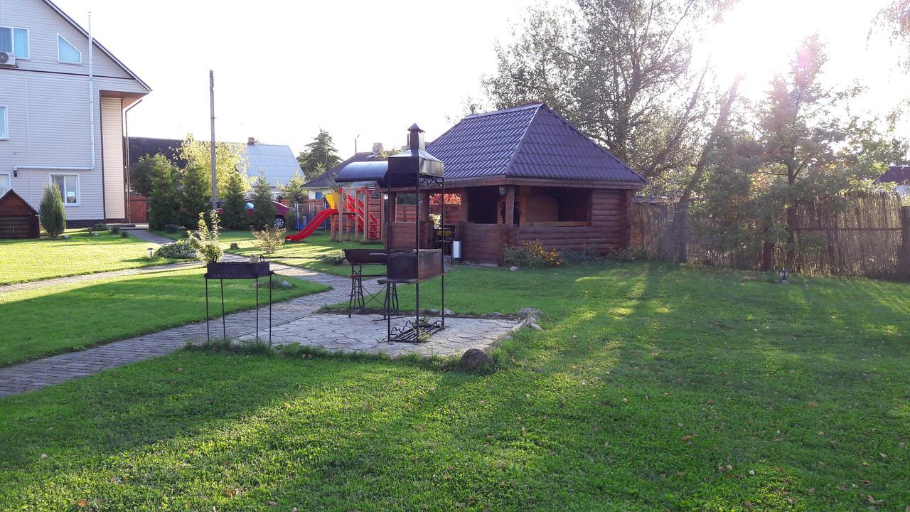 Hotel Falvarak Braslaw Buitenkant foto